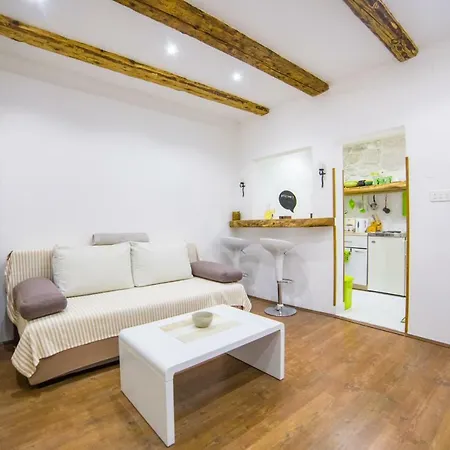 Stinice Apartamento
