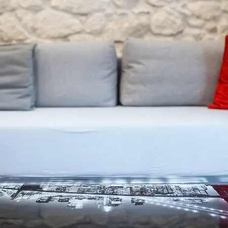 Stinice Apartment Gradac (Split-Dalmatia)