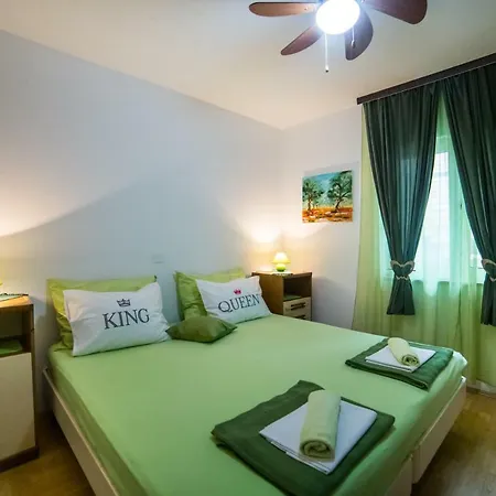 Stinice Lägenhet Gradac (Split-Dalmatia)