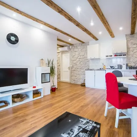 Stinice * Gradac (Split-Dalmatia)